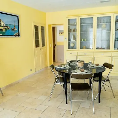 Appartamento Rez De Jardin Plage *